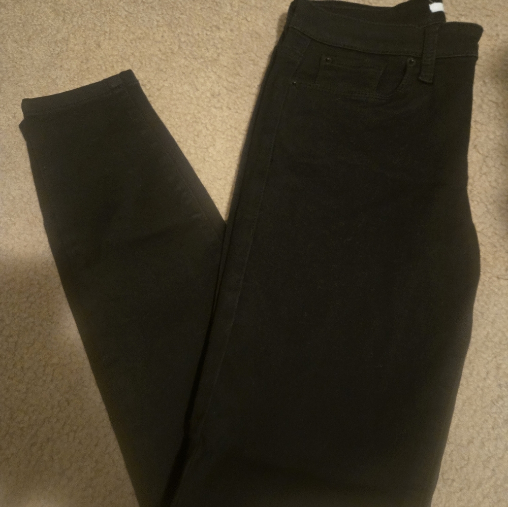 STS Blue Emma Mid Rise Finished Hem Ankle Skinny Jean